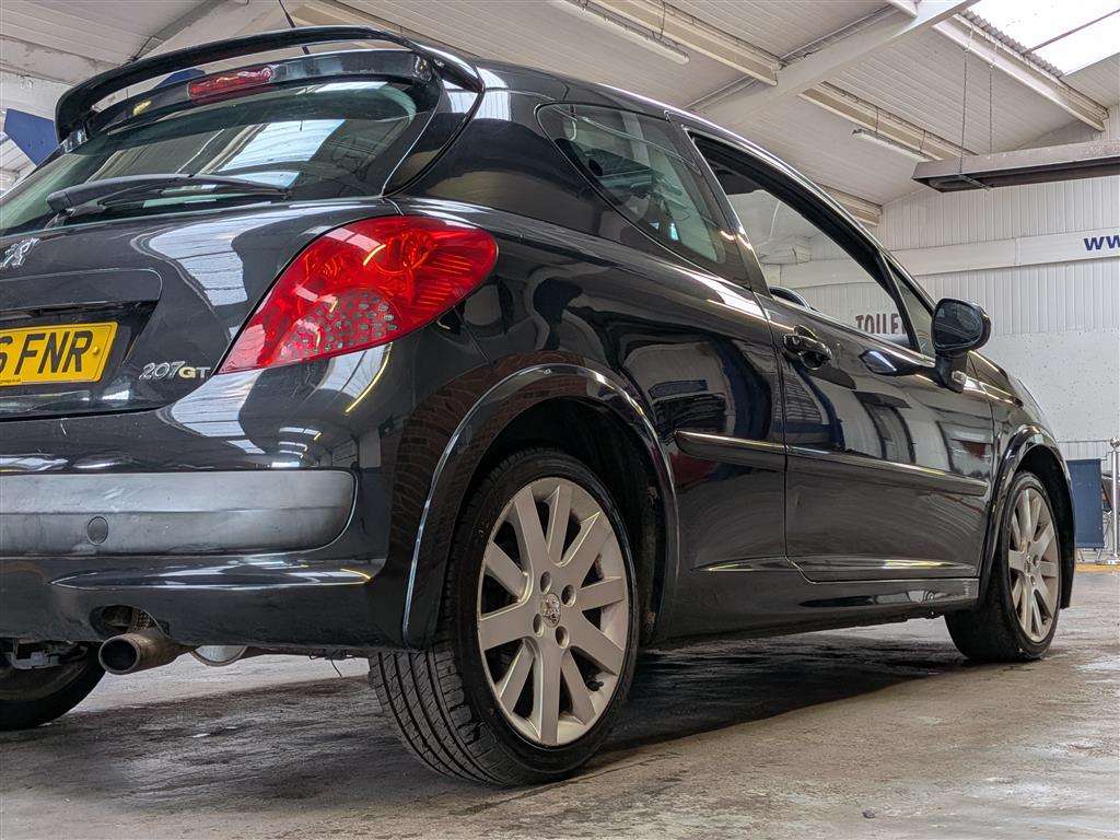 <p>2006 PEUGEOT 207 GT</p>