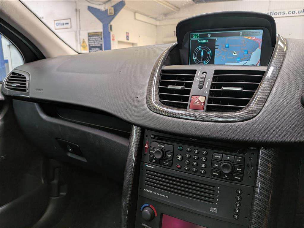 <p>2006 PEUGEOT 207 GT</p>