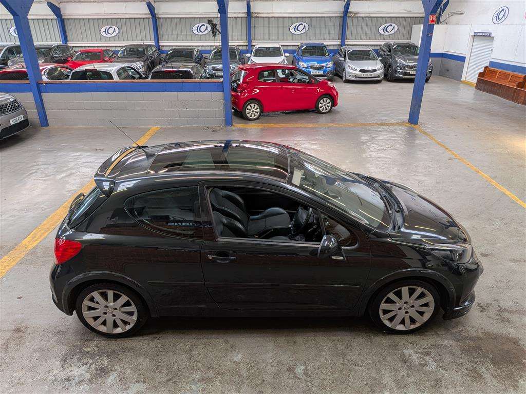 <p>2006 PEUGEOT 207 GT</p>