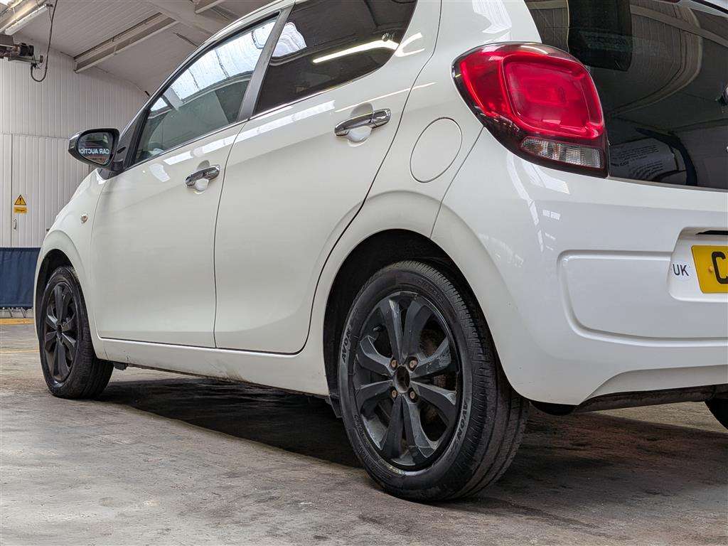 <p>2015 CITROEN C1 AIRSCAPE FLAIR PURETEC</p>