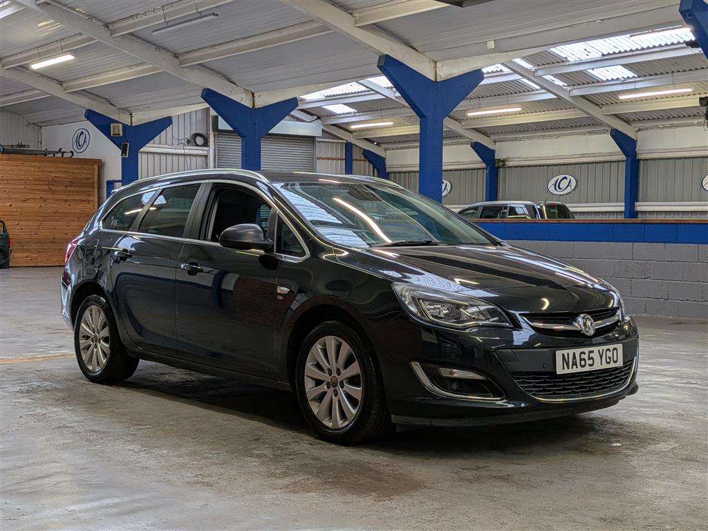 <p>2015 VAUXHALL ASTRA ELITE CDTI ECOFLEX</p>