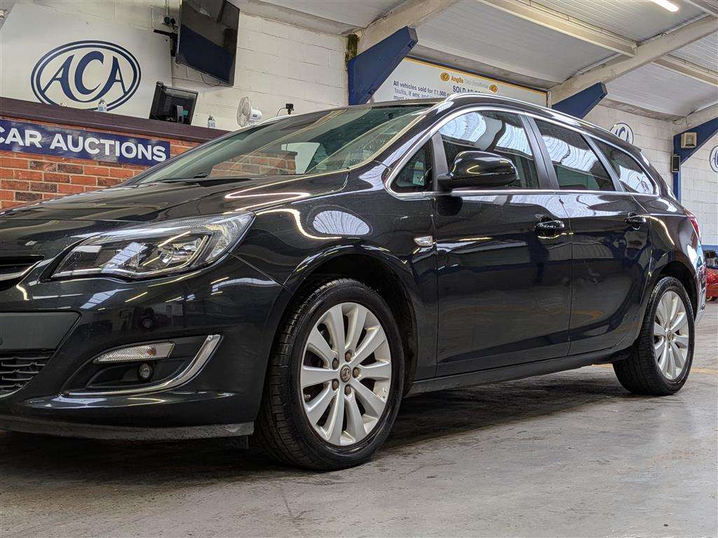 <p>2015 VAUXHALL ASTRA ELITE CDTI ECOFLEX</p>