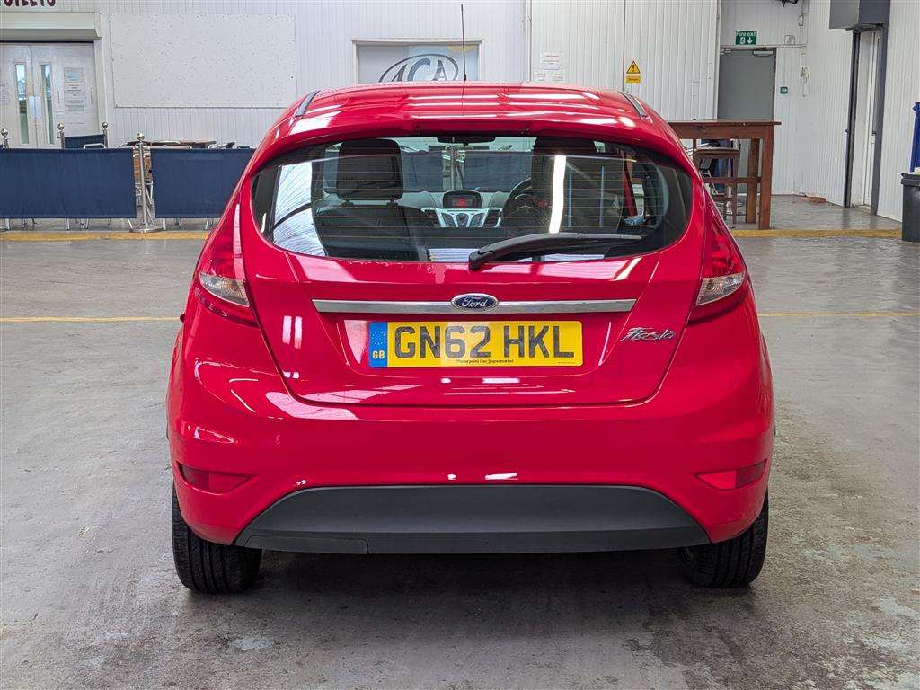 <p>2012 FORD FIESTA ZETEC</p>