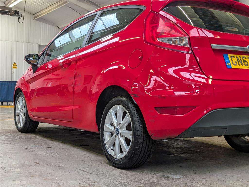 <p>2012 FORD FIESTA ZETEC</p>