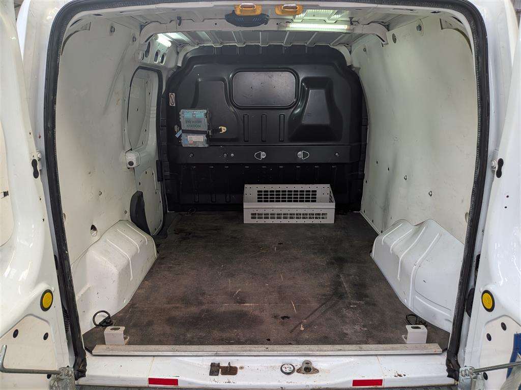 <p>2013 FORD TRANSIT CONNECT T220</p>