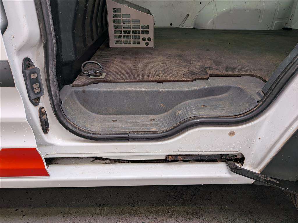 <p>2013 FORD TRANSIT CONNECT T220</p>