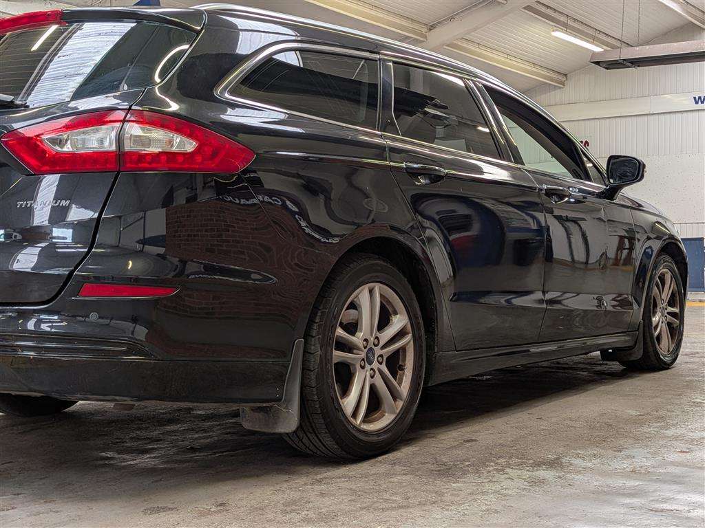 <p>2015 FORD MONDEO TITANIUM TDCI</p>