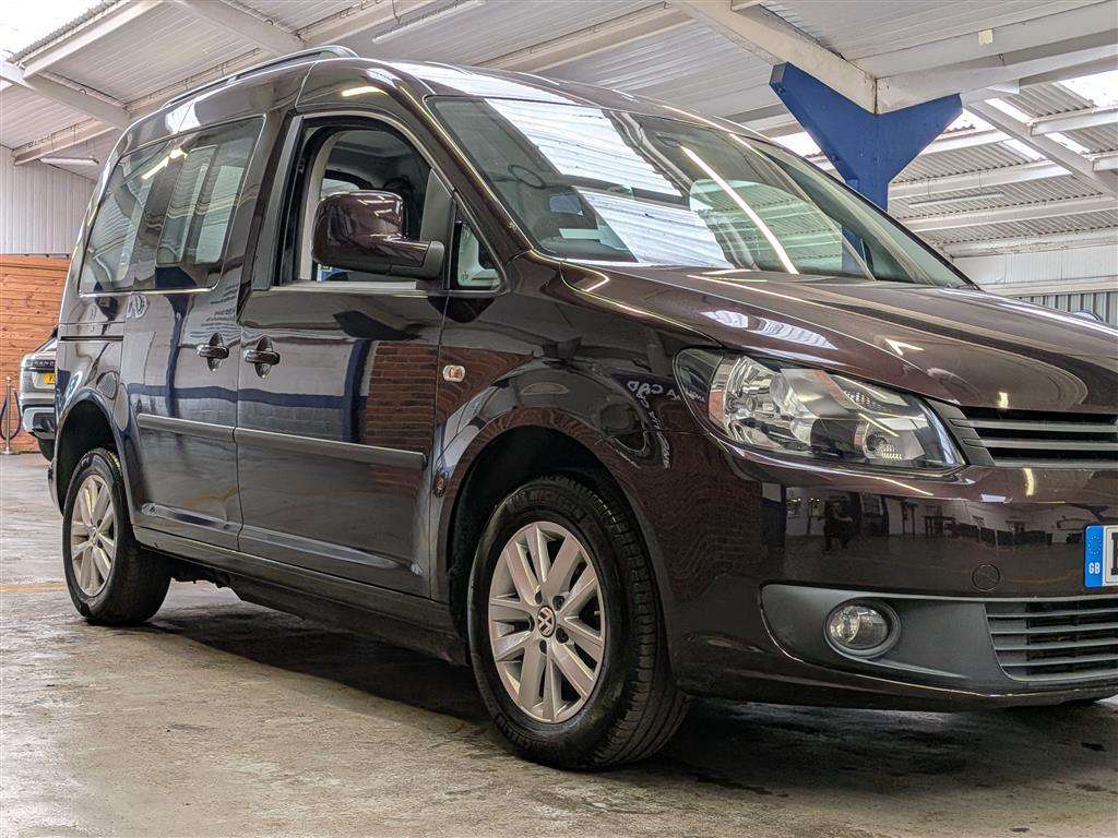 <p>2013 VOLKSWAGEN CADDY C20 LIFE TDI S-A</p>