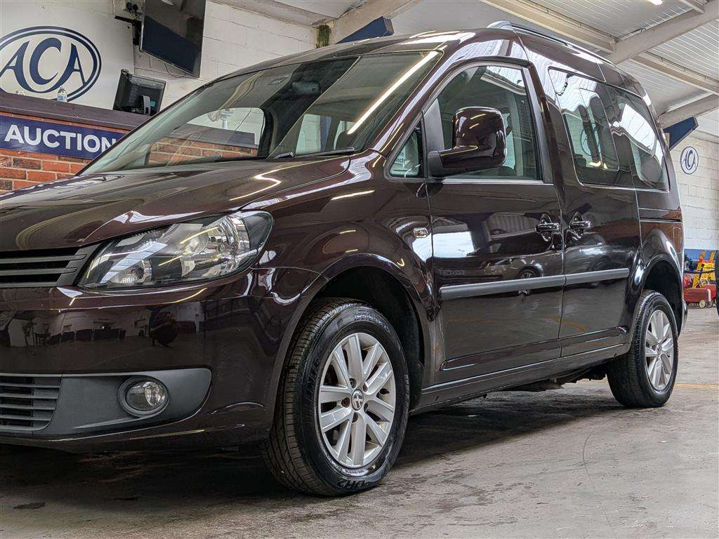 <p>2013 VOLKSWAGEN CADDY C20 LIFE TDI S-A</p>
