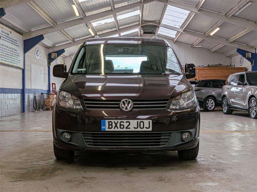 <p>2013 VOLKSWAGEN CADDY C20 LIFE TDI S-A</p>