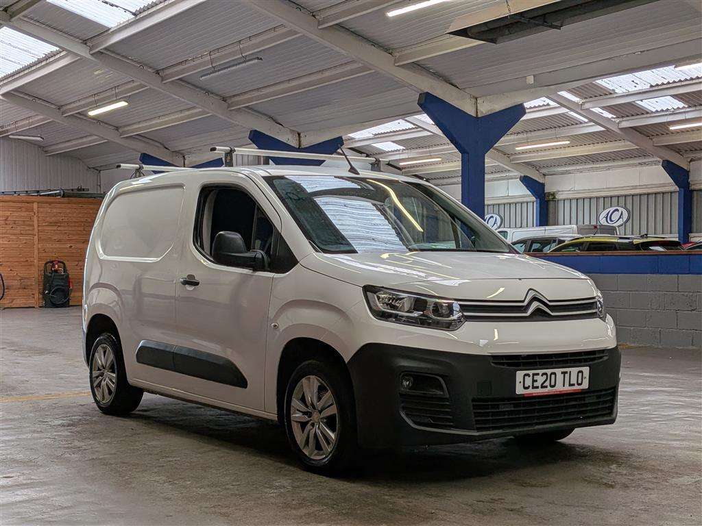 <p>2020 CITROEN BERLINGO 650 EN-PRISE BLU</p>