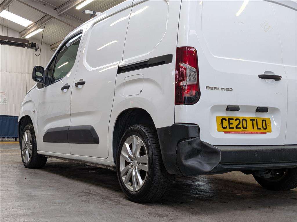 <p>2020 CITROEN BERLINGO 650 EN-PRISE BLU</p>