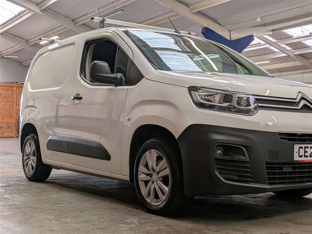 <p>2020 CITROEN BERLINGO 650 EN-PRISE BLU</p>