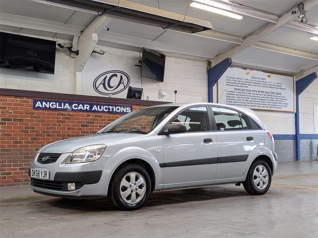 <p>2008 KIA RIO CHILL</p>