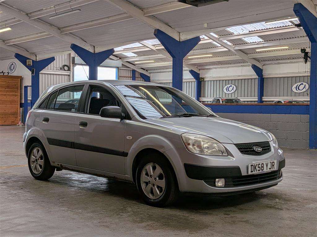 <p>2008 KIA RIO CHILL</p>