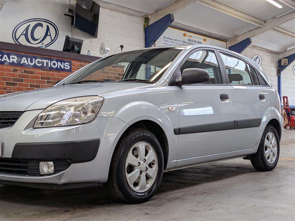 <p>2008 KIA RIO CHILL</p>