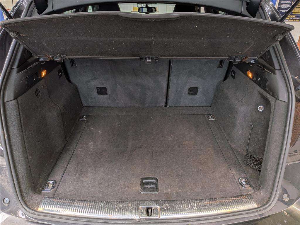<p>2010 AUDI Q5 SLINE SP ED TDIQUAT SA</p>