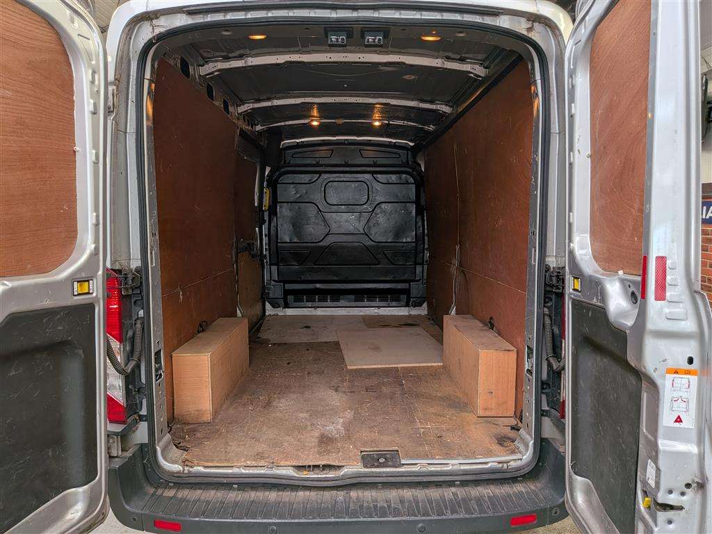 <p>2018 FORD TRANSIT 350</p>