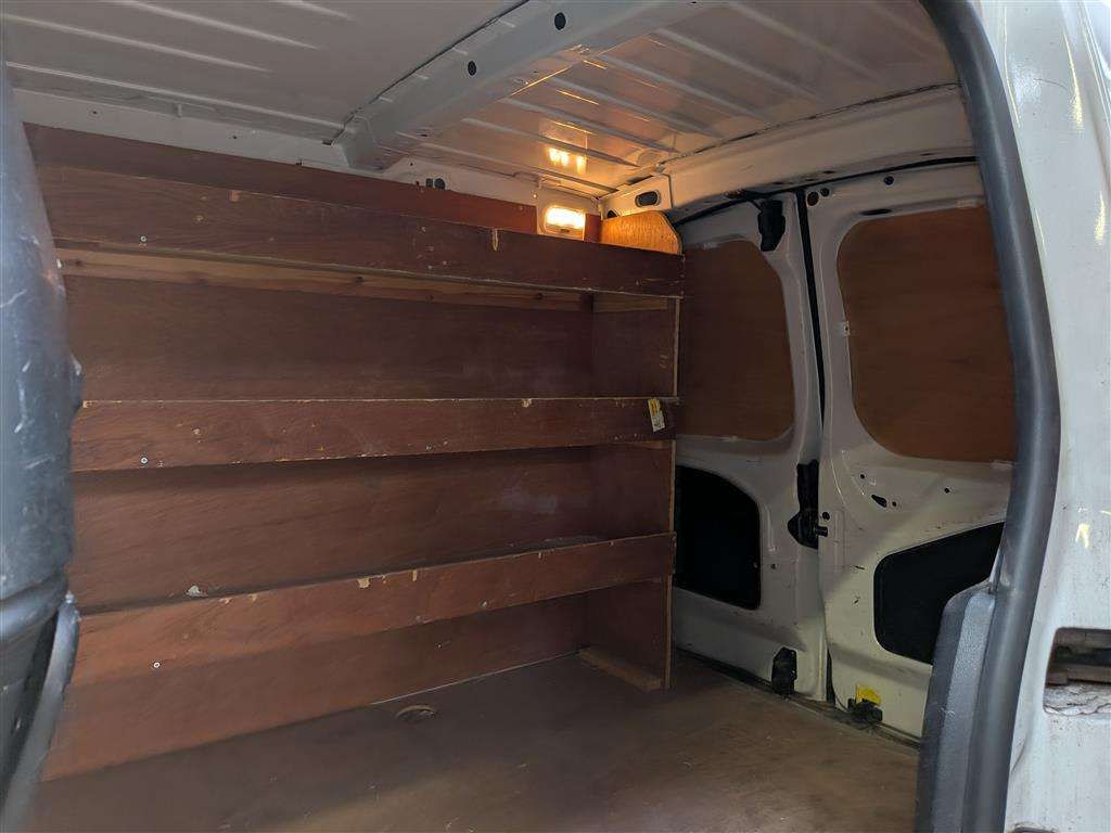 <p>2020 CITROEN BERLINGO 650 EN-PRISE BHD</p>