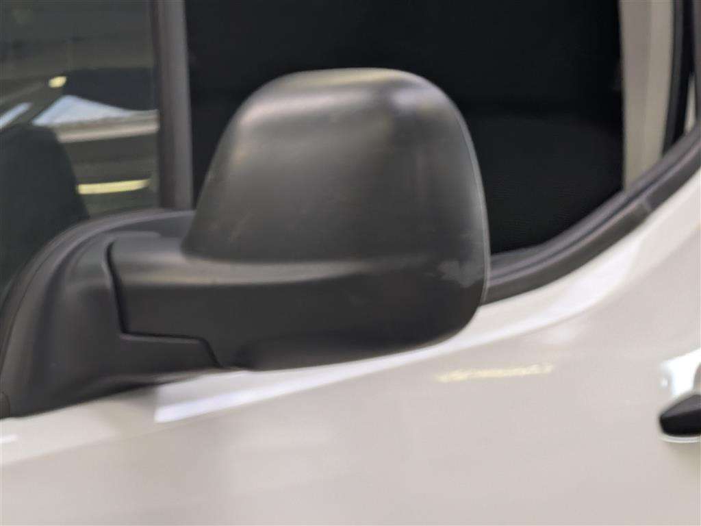 <p>2020 CITROEN BERLINGO 650 EN-PRISE BHD</p>