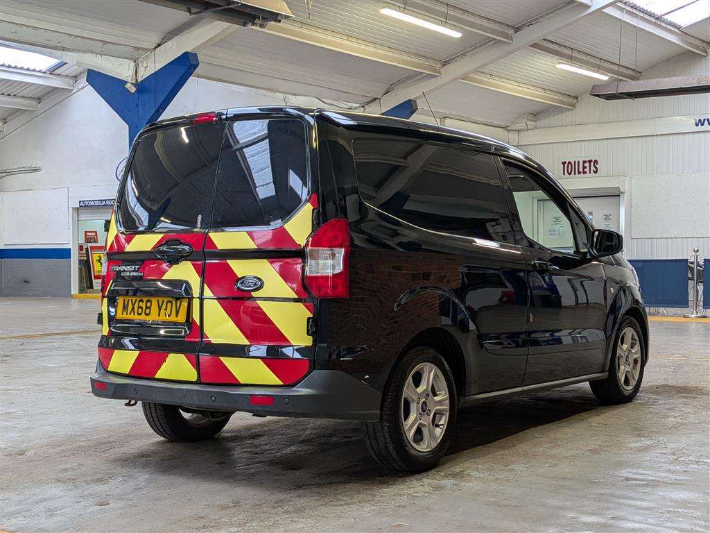 <p>2018 FORD TRANSIT COURIER LIMITED T</p>