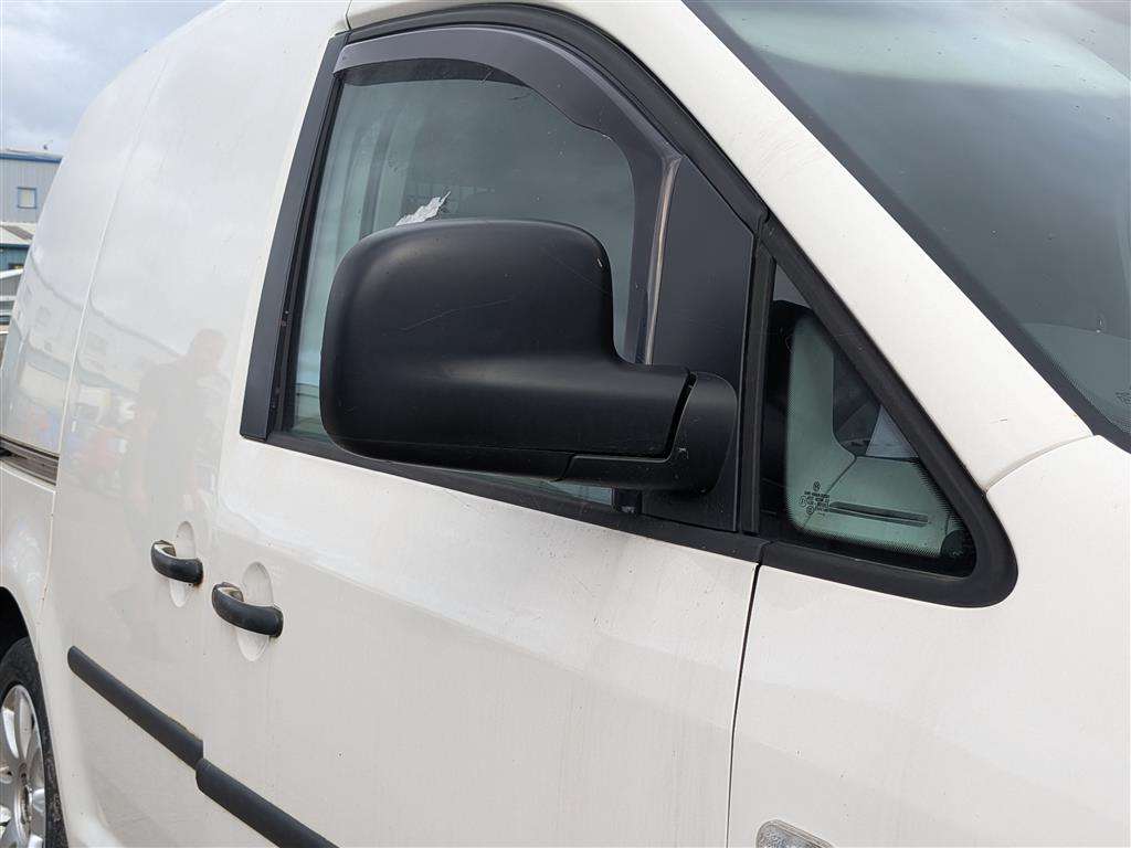 <p>2004 VOLKSWAGEN CADDY 69PS SDI</p>