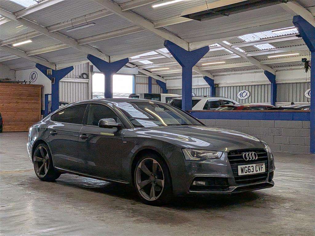 <p>2013 AUDI A5 S LINE BLACK EDITION T</p>