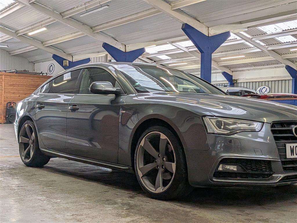 <p>2013 AUDI A5 S LINE BLACK EDITION T</p>