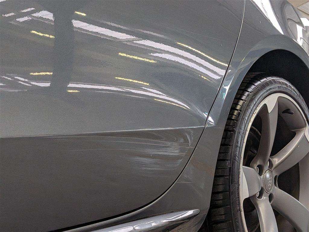 <p>2013 AUDI A5 S LINE BLACK EDITION T</p>