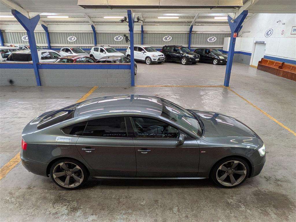 <p>2013 AUDI A5 S LINE BLACK EDITION T</p>