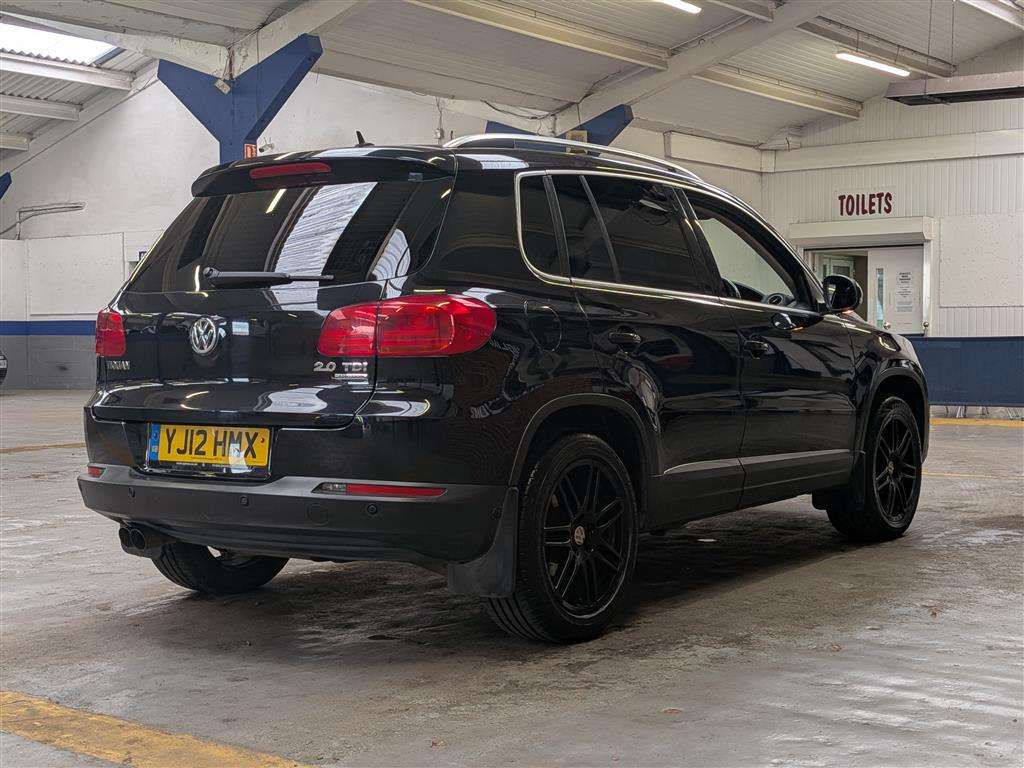 <p>2012 VOLKSWAGEN TIGUAN SE TDI BLUE TECH 4</p>