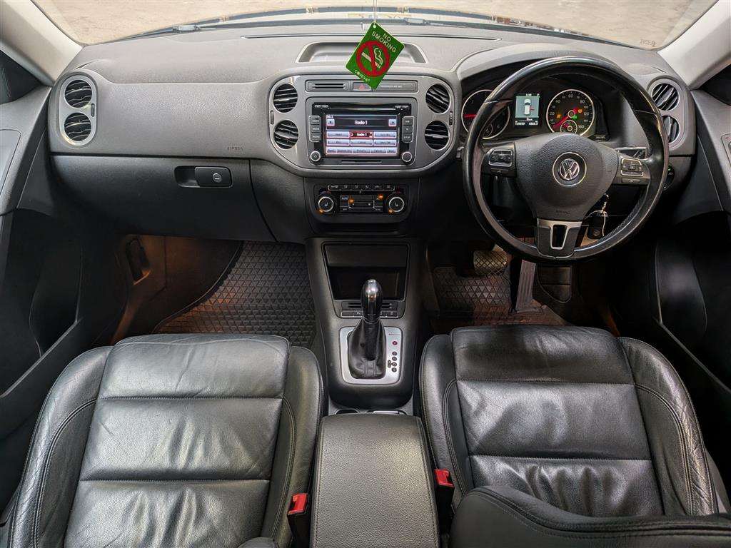 <p>2012 VOLKSWAGEN TIGUAN SE TDI BLUE TECH 4</p>