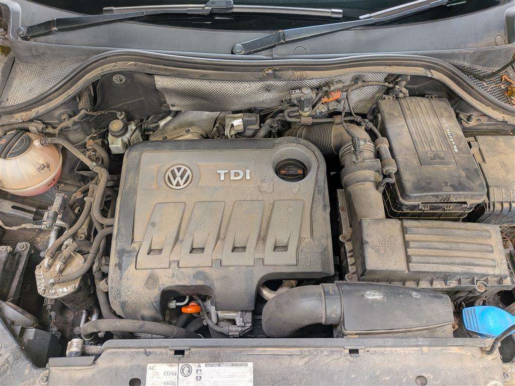 <p>2012 VOLKSWAGEN TIGUAN SE TDI BLUE TECH 4</p>