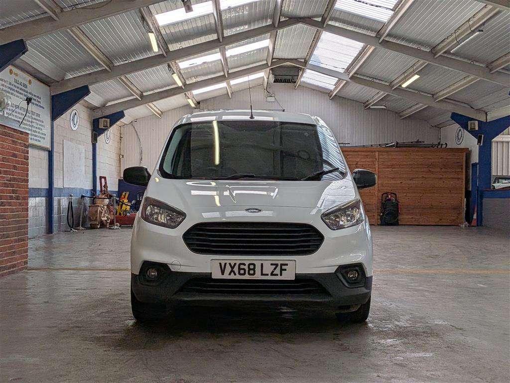 <p>2018 FORD TRANSIT COURIER TREND TDC</p>