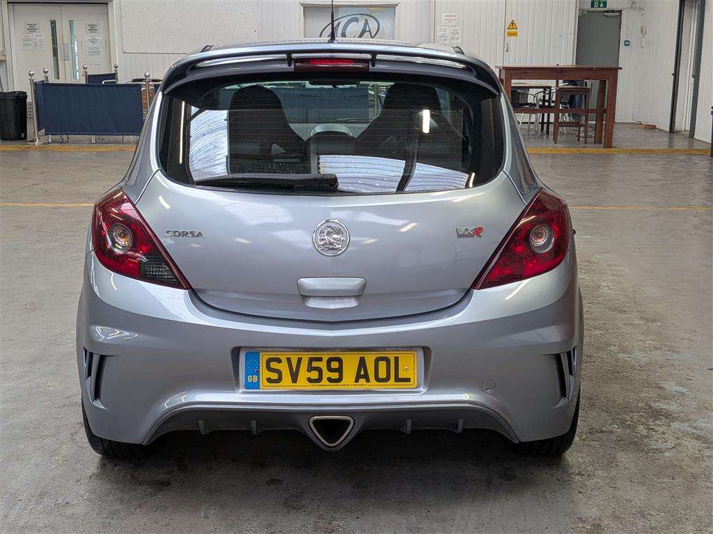 <p>2009 OPEL</p>