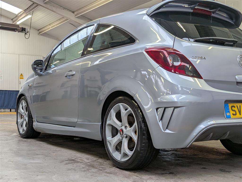 <p>2009 OPEL</p>