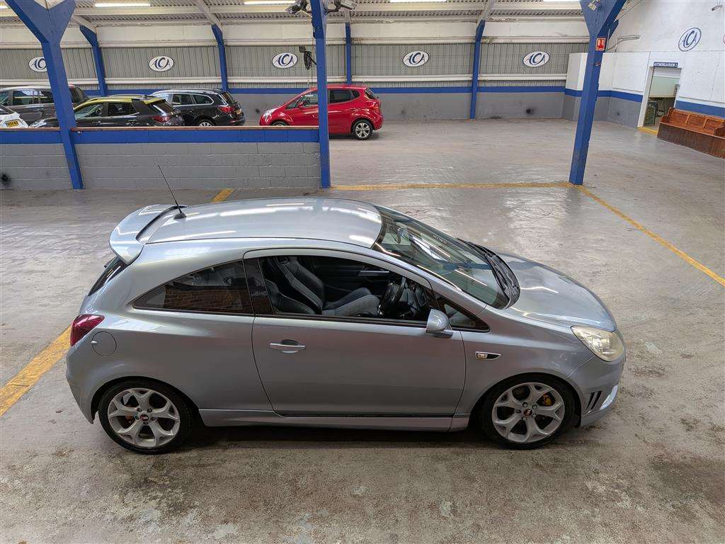 <p>2009 OPEL</p>