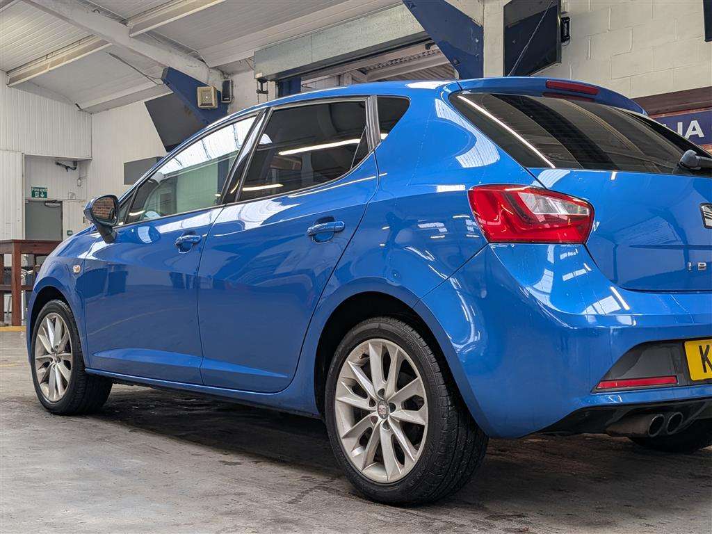 <p>2012 SEAT IBIZA FR TSI S-A</p>