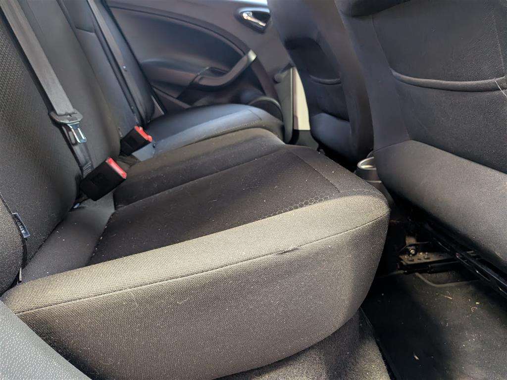 <p>2012 SEAT IBIZA FR TSI S-A</p>