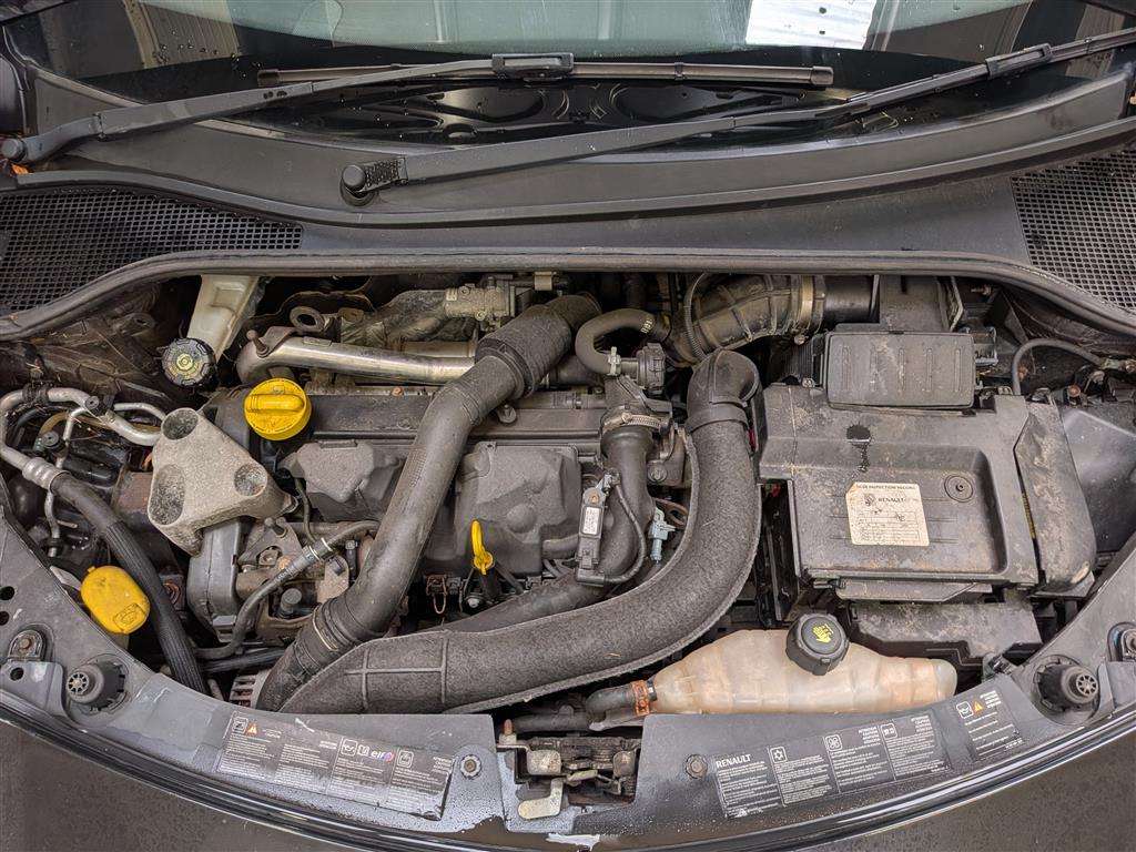 <p>2009 RENAULT CLIO TOM TOM EDITION DCI</p>