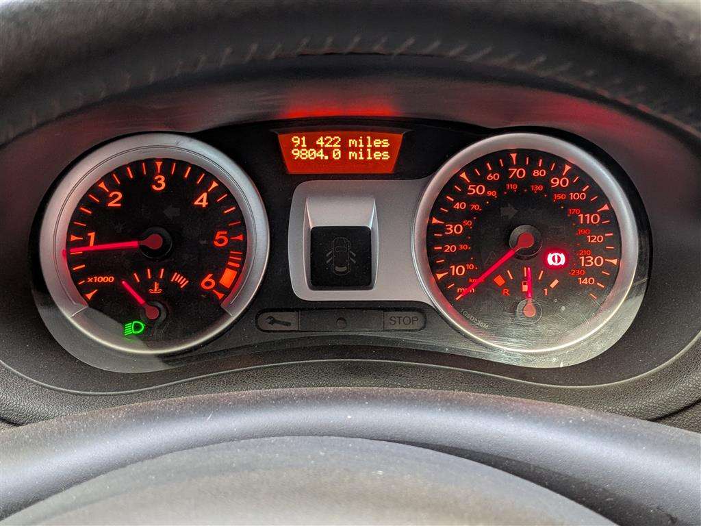<p>2009 RENAULT CLIO TOM TOM EDITION DCI</p>