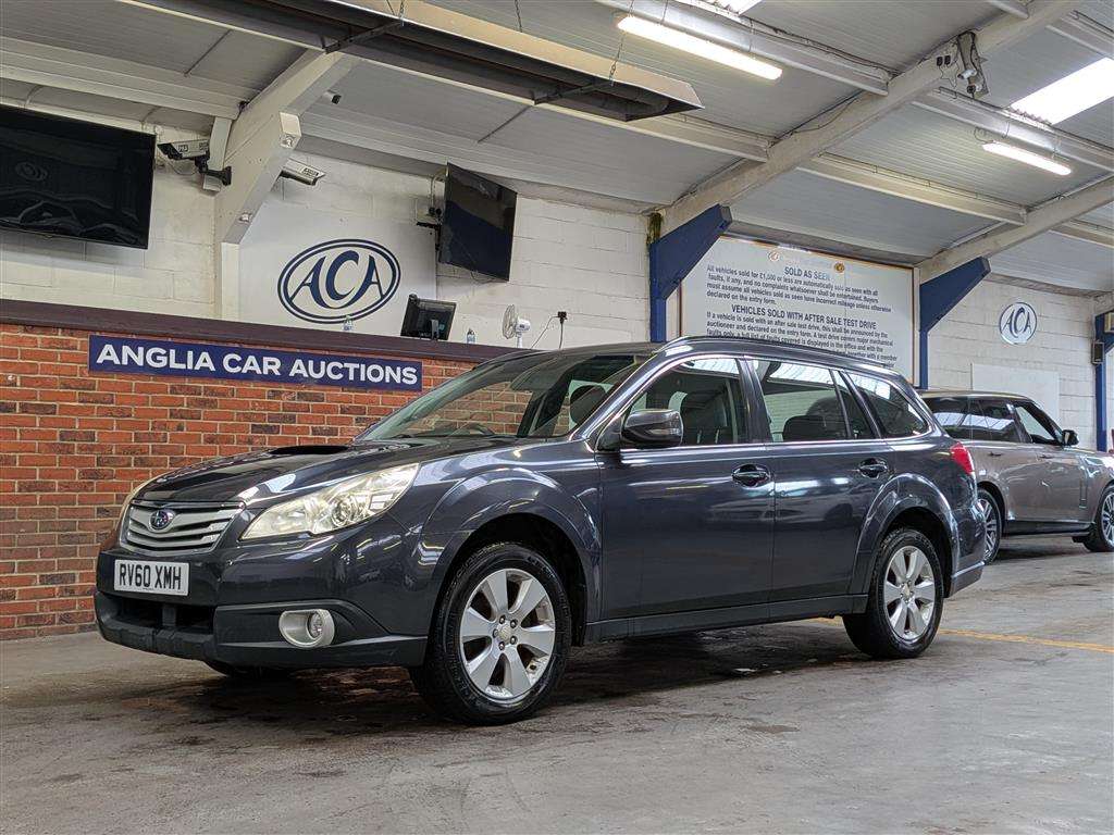<p>2010 SUBARU OUTBACK SE NAV+ BOX D SYM</p>