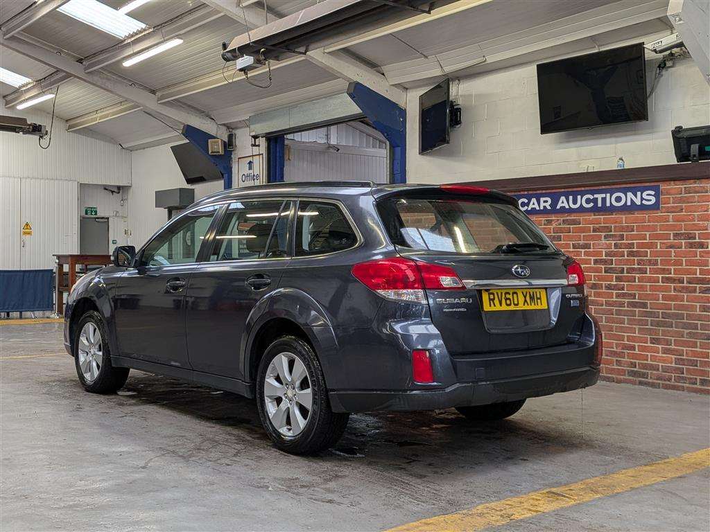 <p>2010 SUBARU OUTBACK SE NAV+ BOX D SYM</p>