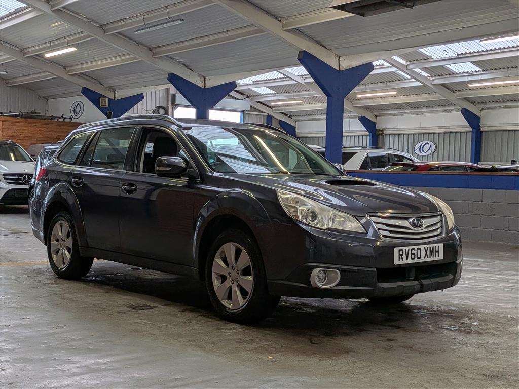 <p>2010 SUBARU OUTBACK SE NAV+ BOX D SYM</p>