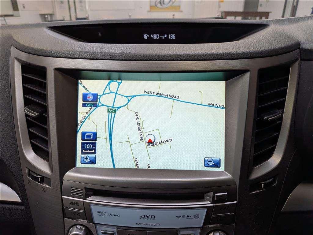 <p>2010 SUBARU OUTBACK SE NAV+ BOX D SYM</p>