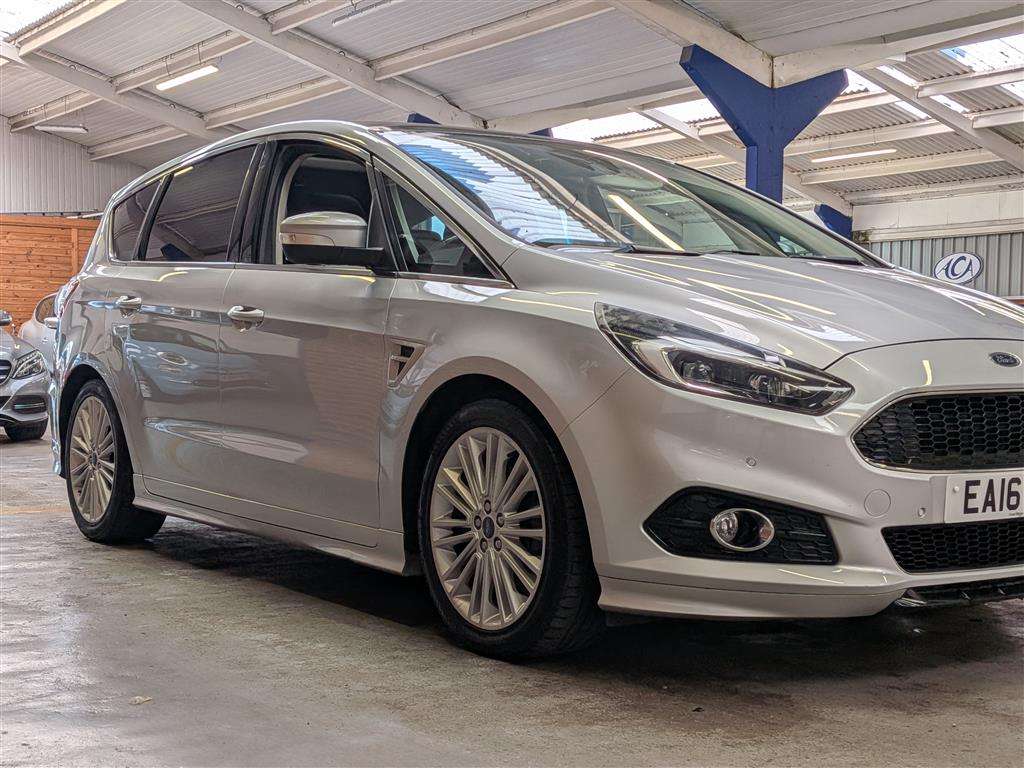 <p>2016 FORD S-MAX TITANIUM SPORT TDCI</p>