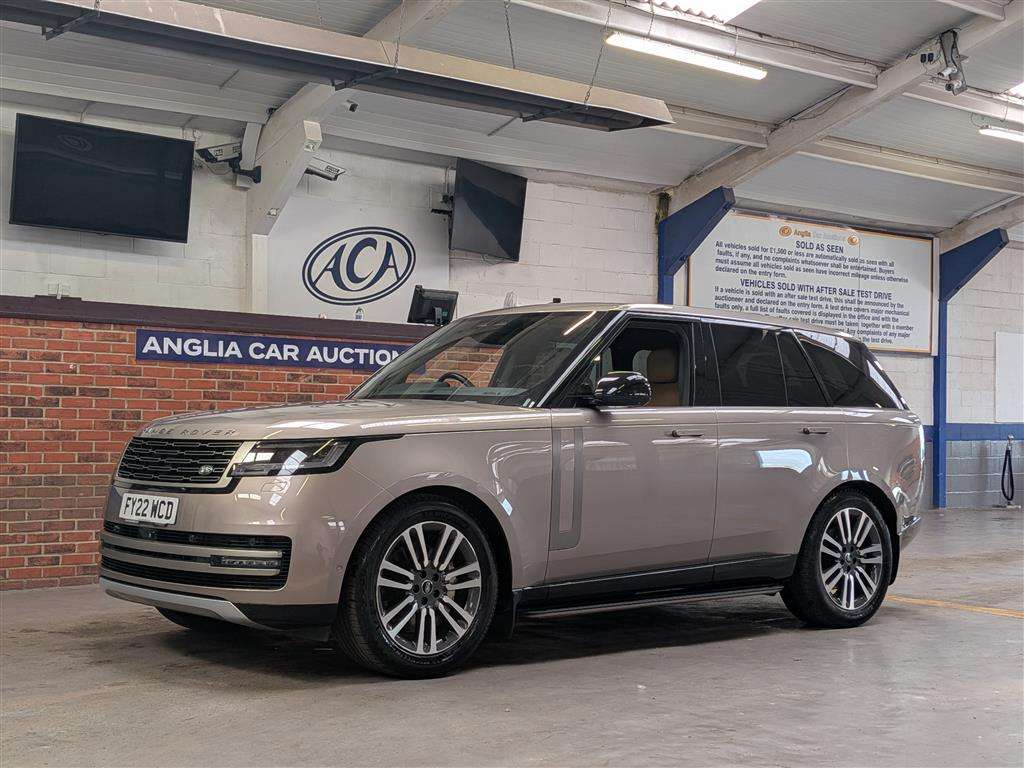 <p>2022 LAND ROVER RANGE ROVER SE D MHEV AUT</p>