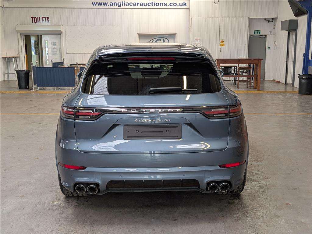 <p>2020 PORSCHE CAYENNE V8 TURBO AUTO</p>