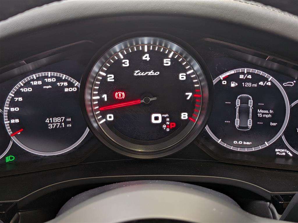<p>2020 PORSCHE CAYENNE V8 TURBO AUTO</p>