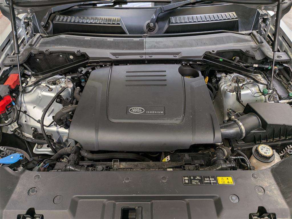 <p>2021 LAND ROVER DEFENDER HSE AUTO Chelsea Truck Co</p>